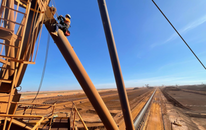 RGK Engineer carrying out rope access onshore inspection.